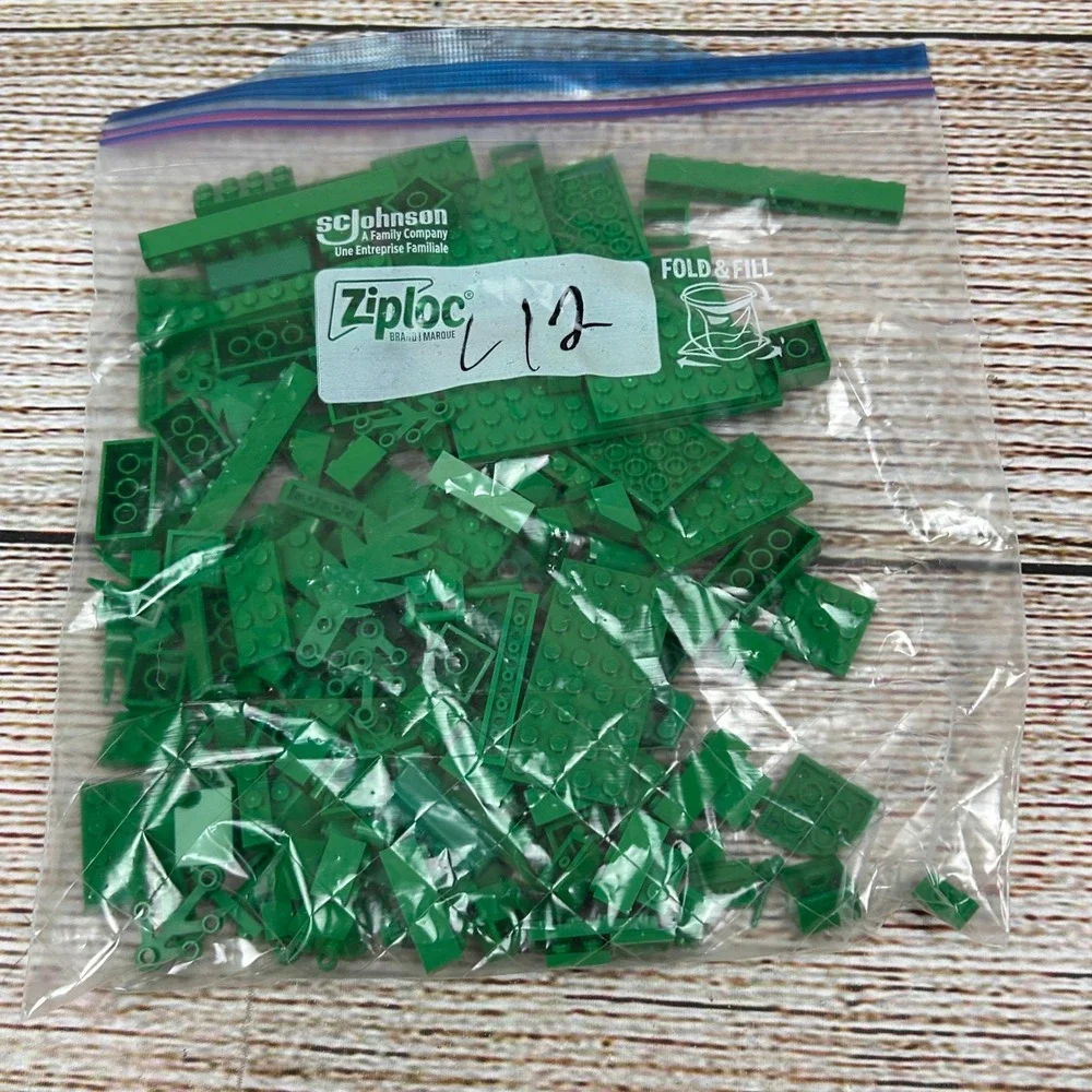 LEGO Green Bulk Bricks Plates Foliage Lot 7.6oz Mixed Parts Pieces Greenery MOC - Picture 2 of 3